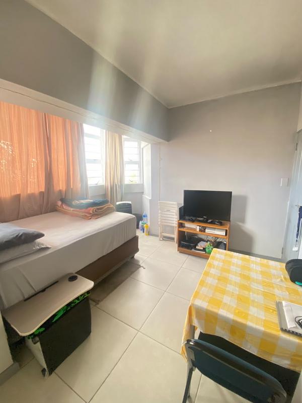 2 Bedroom Property for Sale in Zonnebloem Western Cape